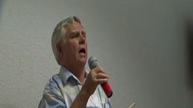 Брат Василий Андреевич Драчёв поёт песню "Ужель мне нет врача?" смотреть онлайн