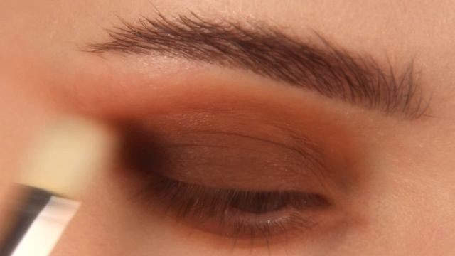 Космическое сочетание: теплые коричневые и голубой шиммер мультихром смотреть онлайн