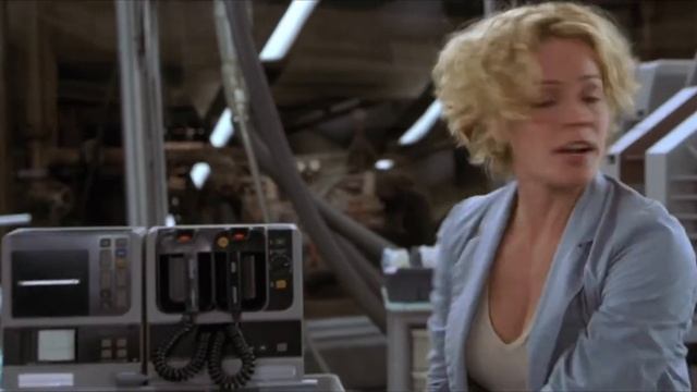 Hollow man (2000) Turning The Gorilla Visible | Clip HD смотреть онлайн