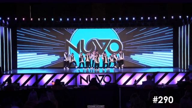 Club Dance Studio - Party Up смотреть онлайн