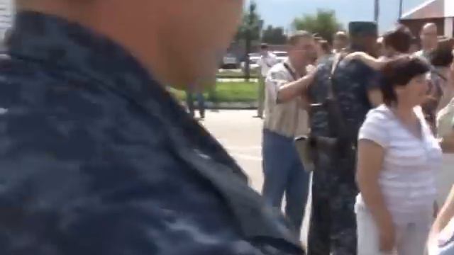 Курские полицейские прибыли из командировки в Северо-Кавказском регионе смотреть онлайн