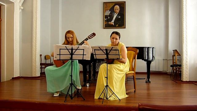 Дуэт "Libertas" М. де Фалья "Испанский танец" смотреть онлайн