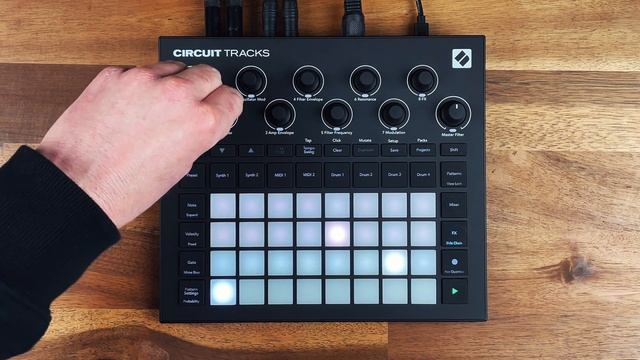 Novation Circuit Tracks Workflow & Sound Demo (no Talking)
