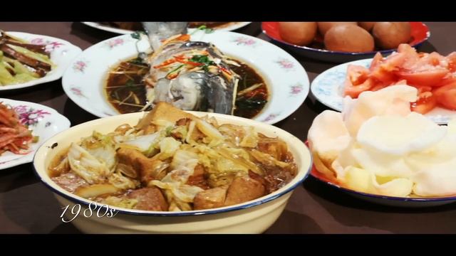 100 Years of Chinese New Year's Eve Dinner смотреть онлайн