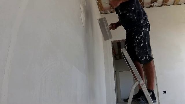 Как правильно шпаклевать по штукатурки смотреть онлайн