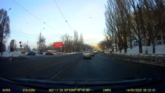 Видеорегистратор Axper DUO - дневная съёмка, FullHD, фронтальная камера смотреть онлайн