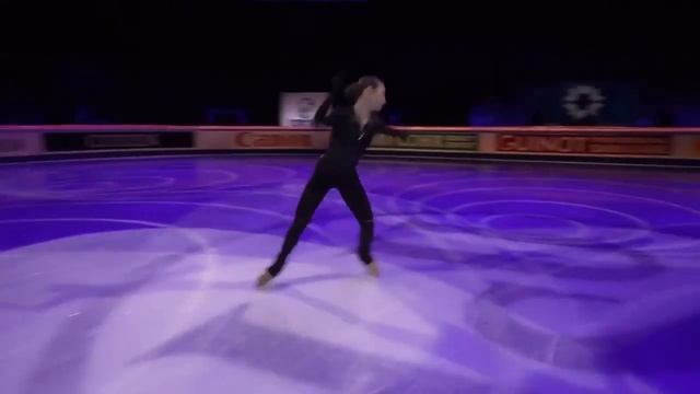 Александра Трусова. Показательный номер. Чемпионат мира 2021 года по фигурному катанию в Стокгольме смотреть онлайн