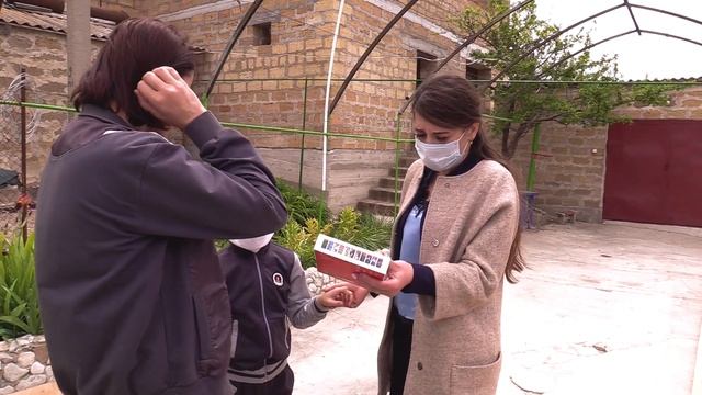 Ребенку-инвалиду передали планшет для дистанционного обучения смотреть онлайн