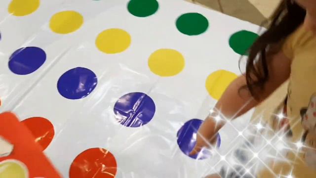 Открываем новую игру. Игра которая завзывает тебя в узел. смотреть онлайн