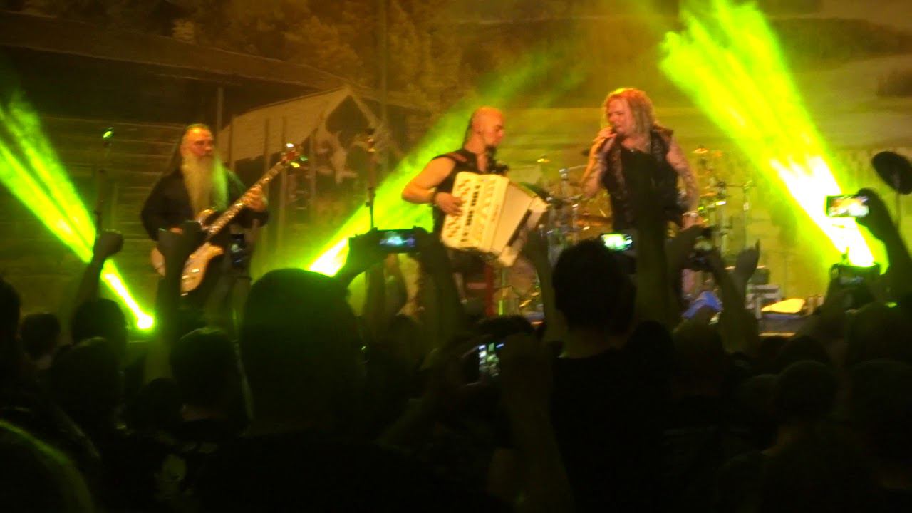 Korpiklaani -- Ievan Polkka (live in Rostov) смотреть онлайн