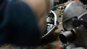 Разборка коробки передач мотоцикла Урал с задним ходом.