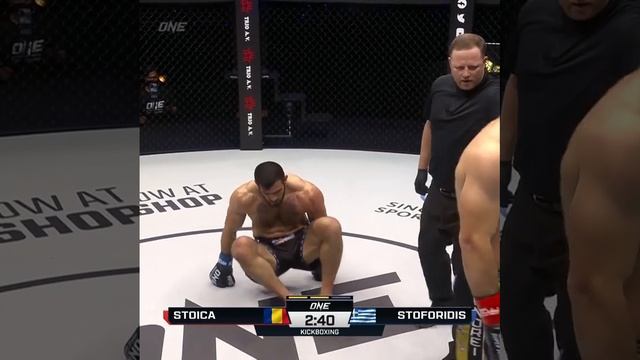 Пропускаешь лоукик и наносишь жёсткий боковой! смотреть онлайн