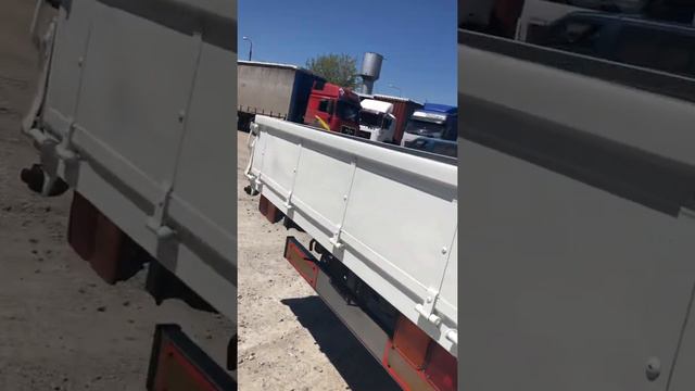 Манипулятор Mitsubishi Fuso.