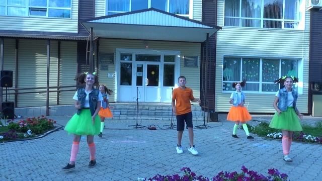 (танец *Детство Детство ты куда ушло*) смотреть онлайн