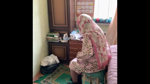 100 летняя бабушка читает намаз. Молитва в сто лет Альхамдулиллах смотреть онлайн