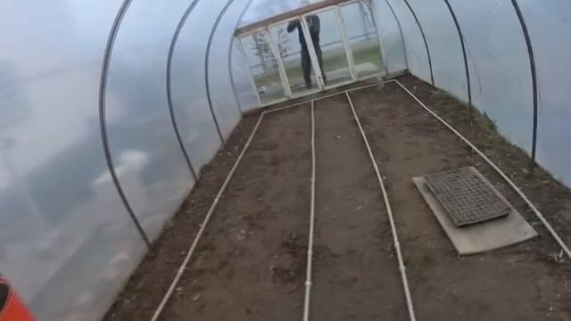 Зимняя теплица своими руками. Капельный полив. Отопление в зимней теплице. Подготовка теплицы к зим смотреть онлайн