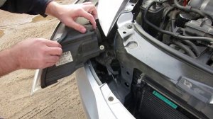 Мелкий ремонт крепления фары Skoda Octavia A5