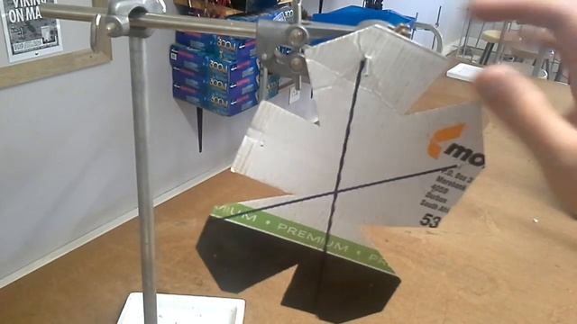 Centre of Mass Experiment - IGCSE Physics смотреть онлайн