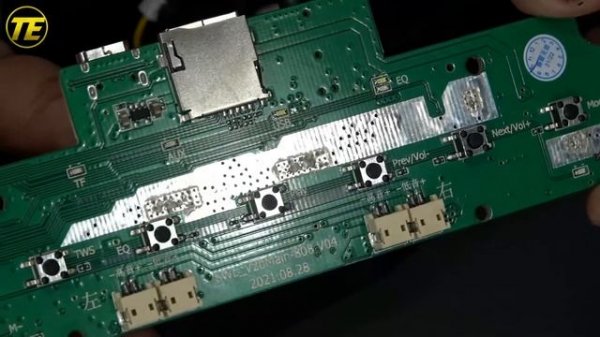 What's inside BlitzWolf® BW-WA3 100W Bluetooth Speaker