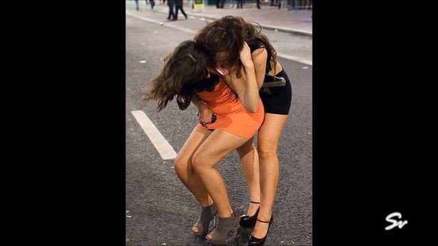 Пьяные девки отрываются смотреть онлайн