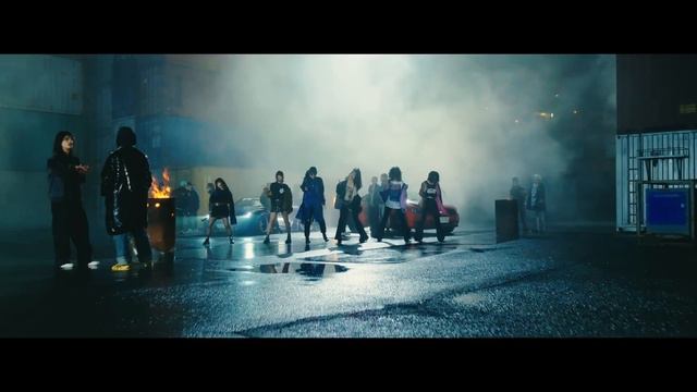 BiSH / PAiNT it BLACK[OFFICIAL VIDEO] смотреть онлайн