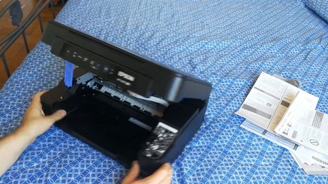 Epson Expression Home XP-2105 (XP-2100) • Unboxing ITA смотреть онлайн