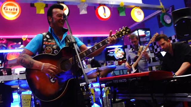 C0039 JESS WADE смотреть онлайн