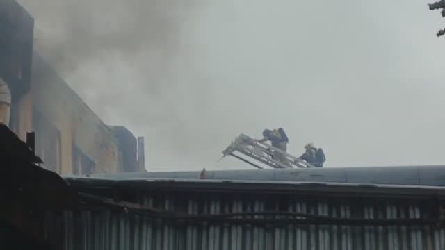 Пожар на ул. Машиностроительной смотреть онлайн