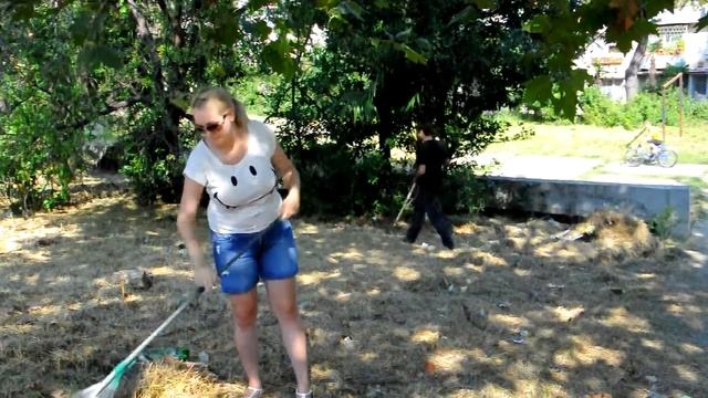 Субботник в Завокзальном районе Сочи смотреть онлайн