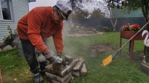 КАК И ЧЕМ РЕЗАТЬ ТРОТУАРНУЮ ПЛИТКУ - БРУСЧАТКУ . РАБОТАЮ С АЛМАЗНЫМ ОТРЕЗНЫМ ДИСКОМ .