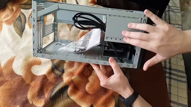 ОНЛАЙН ТРЕЙД.РУ — Корпус SilverStone Sugo Black MATX SST-SG11B