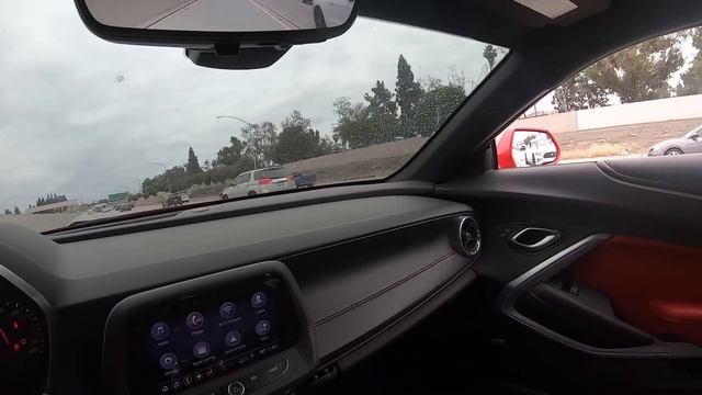 Roll Race FBO 2019 Camaro SS Vs FBO 2019 Mustang GT !