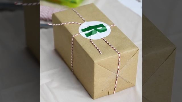 5 DIY present wrapping hacks in collaboration with One Demented Pixie смотреть онлайн