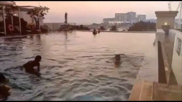JA Ocean View Hotel in Dubai смотреть онлайн