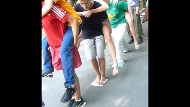 Работа в команде - "Переход через реку" смотреть онлайн