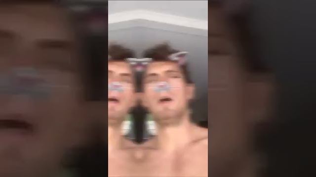 АНГЛИЙСКИЙ - САМЫЙ ПРИМИТИВНЫЙ ЯЗЫК (Денис Педант) смотреть онлайн
