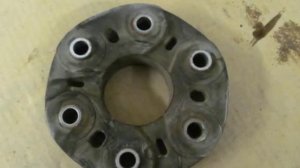 Муфта карданного вала передняя Мерседес S w221 A2034110015, 2034110015