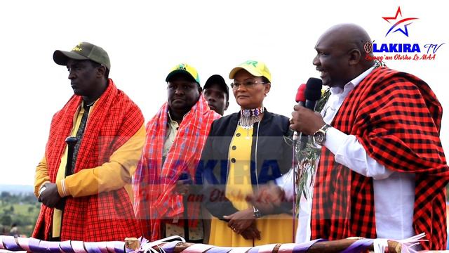 GK Ole Tong'oyo forced to leave the podium as Governor Tunai fails to Support for him at ilmotiok. смотреть онлайн