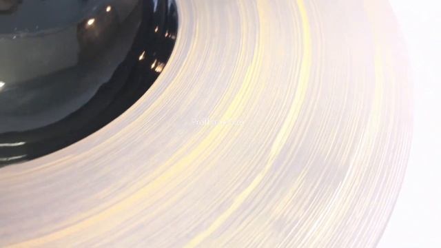 Черная тарелка с широким краем REVOL Sphere арт 1031363