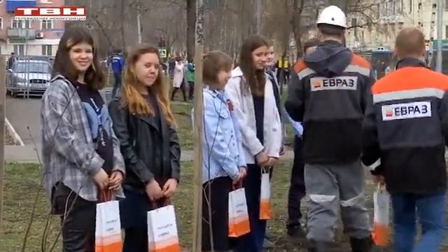 Сквер шахтёрской славы в Орджоникидзевском районе. смотреть онлайн