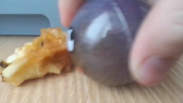 Колобок коричневые штаны 2. яблочный огрызок. смотреть онлайн