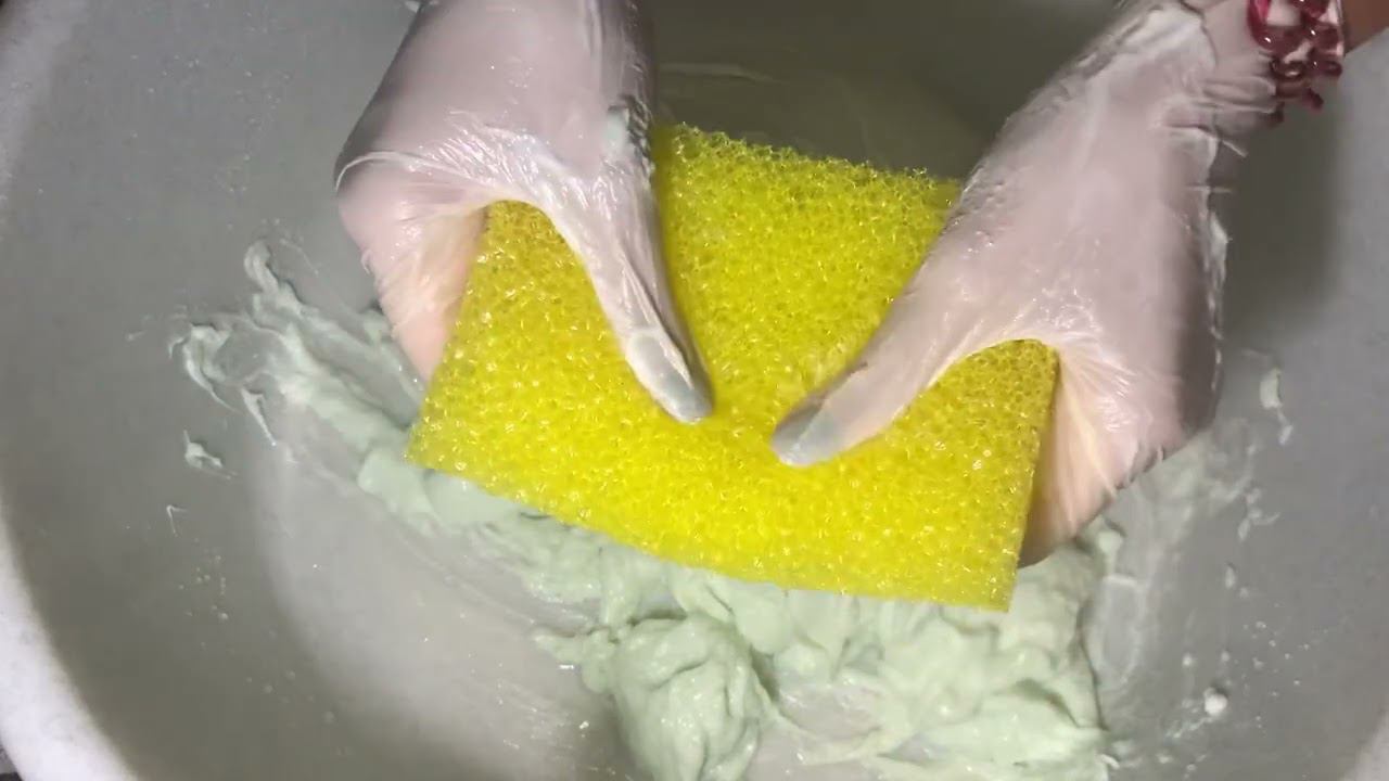 ASMR/mushy Soap/sponge/relaxing Sounds#soap #soakedsoap #mushysoap #sponge