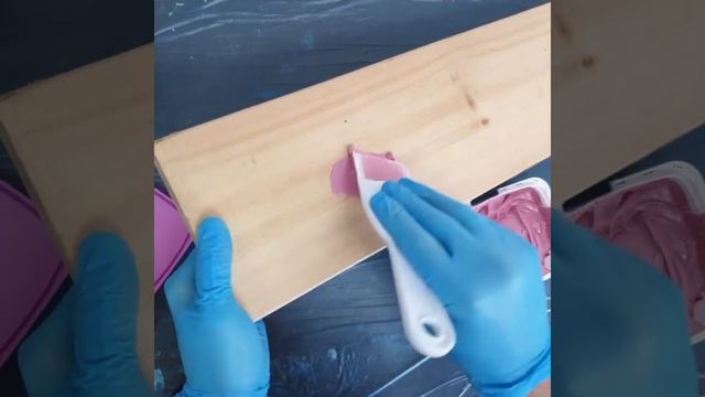 Шпаклевка для дерева Plastic Wood с индикатором времени высыхания смотреть онлайн