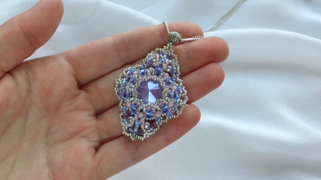 Лавандовый кулон из бисера с кристаллами сваровски смотреть онлайн