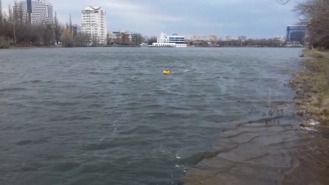 Прикормочный кораблик смотреть онлайн