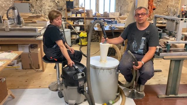 Циклон в мастерской спасает от пыли Как убрать пыль в мастерской смотреть онлайн