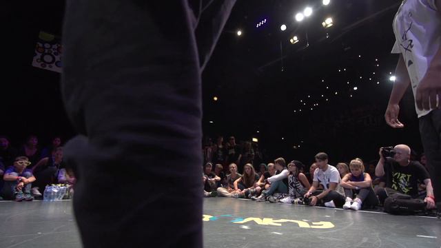FLAVOURAMA 2013 - SEMIFINAL HIPHOP - Izaskun & Ruth vs. Mufasa & Aris смотреть онлайн
