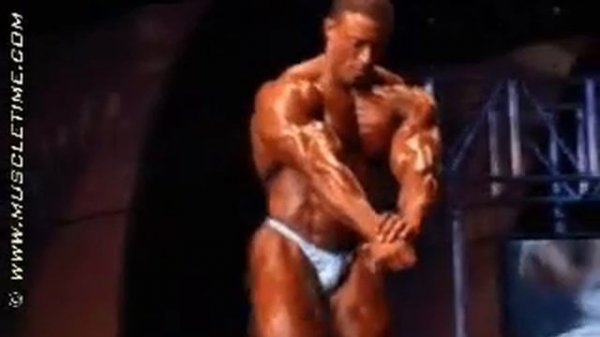 BODY BUILDING - TROY ALVES