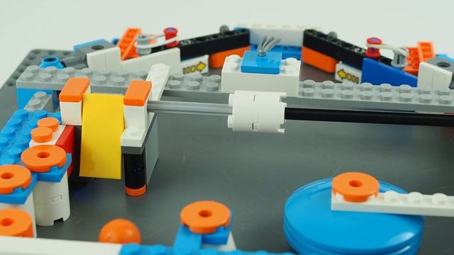 Lego® Boost Pinball instruction and code. смотреть онлайн