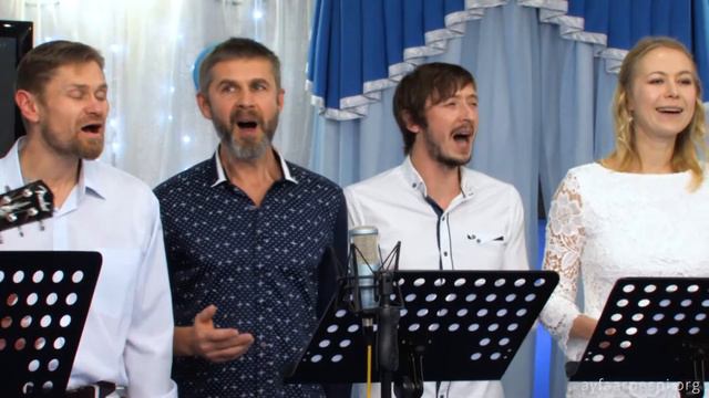 "Чем Зло Побеждать Указывающая" Песня смотреть онлайн